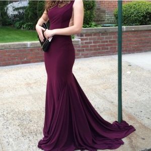 JOVANI PROM DRESS - Size 2 - Burgundy